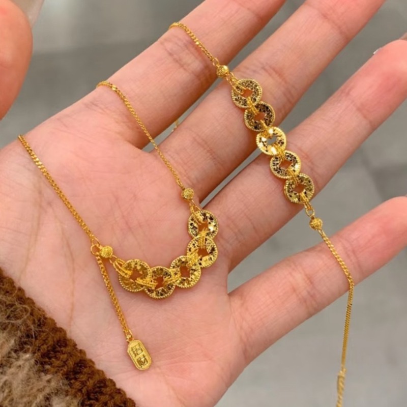 New Broken Ice Five Emperors C - Women Accessories Meaning recension och pris