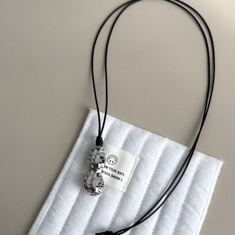 Fashionable Metal Peanut Penda - Women Accessories Meaning recension och pris