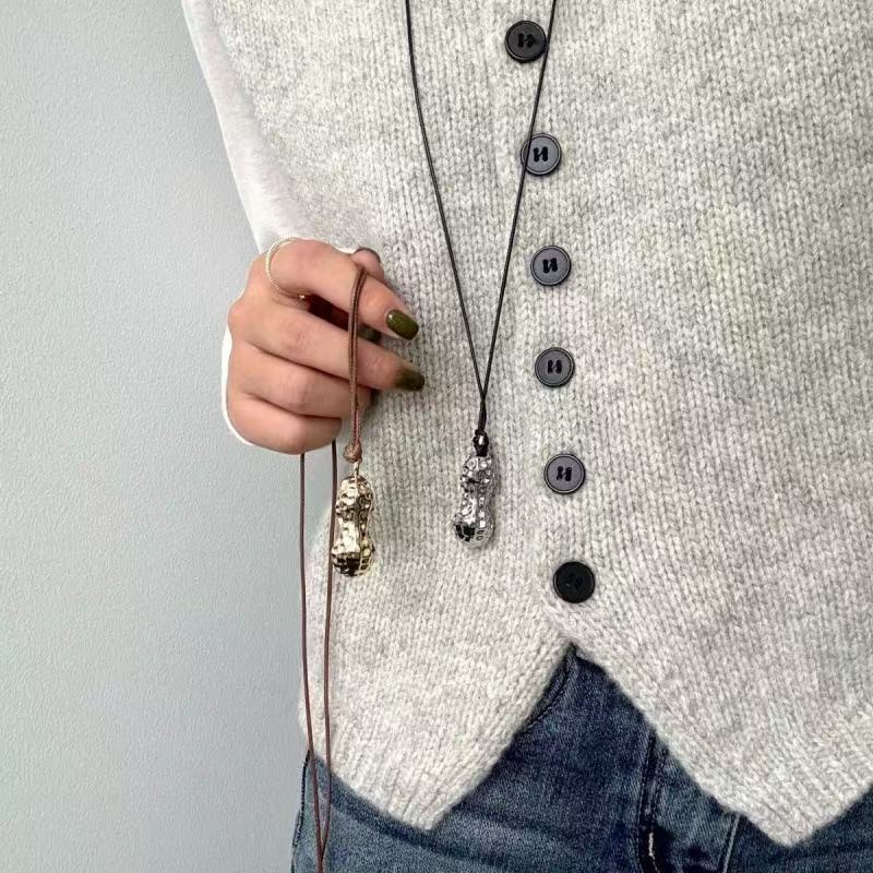 Fashionable Metal Peanut Penda - Women Accessories Meaning recension och pris